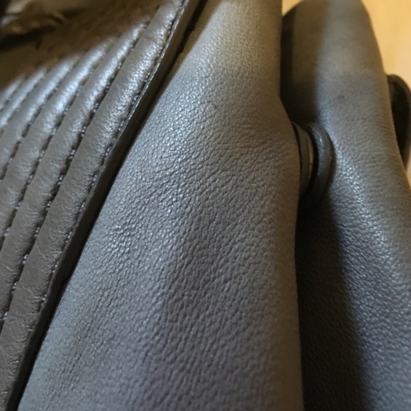 Gap genuine leather grey hobo tote handbag purse - Picture 4 of 5